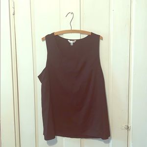 NWOT - TIME AND TRU tanks